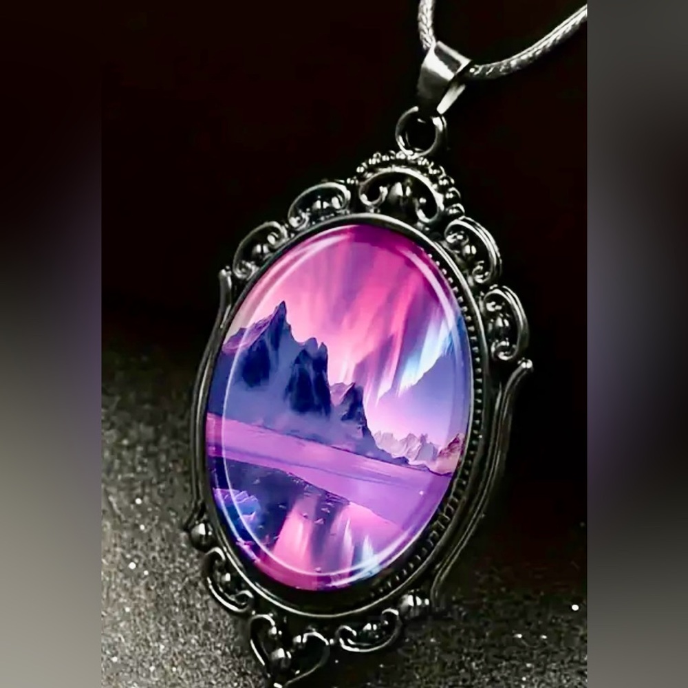 Aurora Landscape Pattern Black Frame Glass Necklace Romantic Gift Jewelry